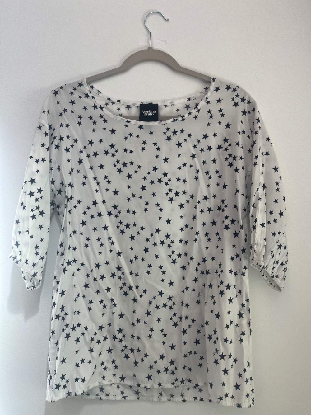 Alice Ritter White Top w/Black Stars (XS)